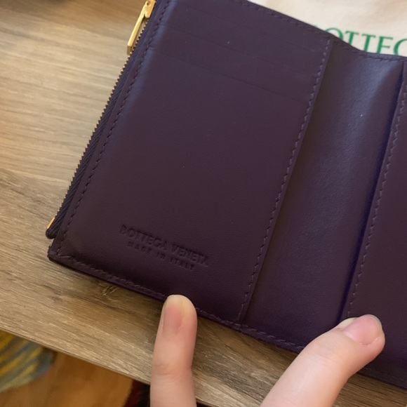 Bottega Veneta Intrecatto Leather Wallet Purple - Picture 4 of 8
